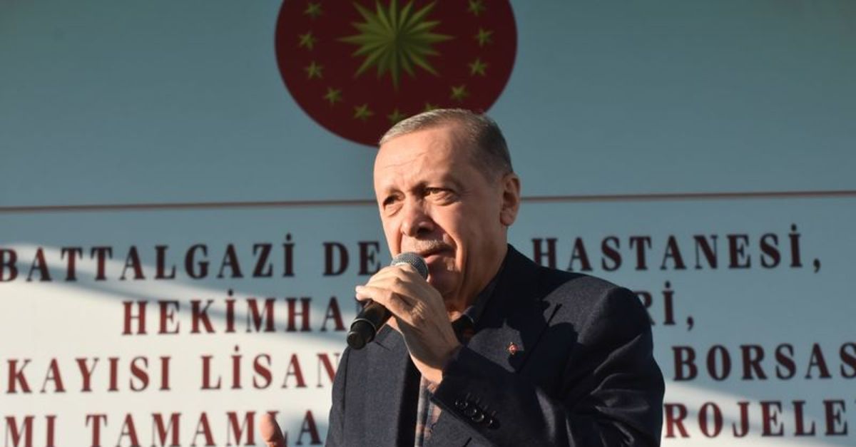 Cumhurbaşkanı Erdoğan: Faiz tek haneli sayıya inecek