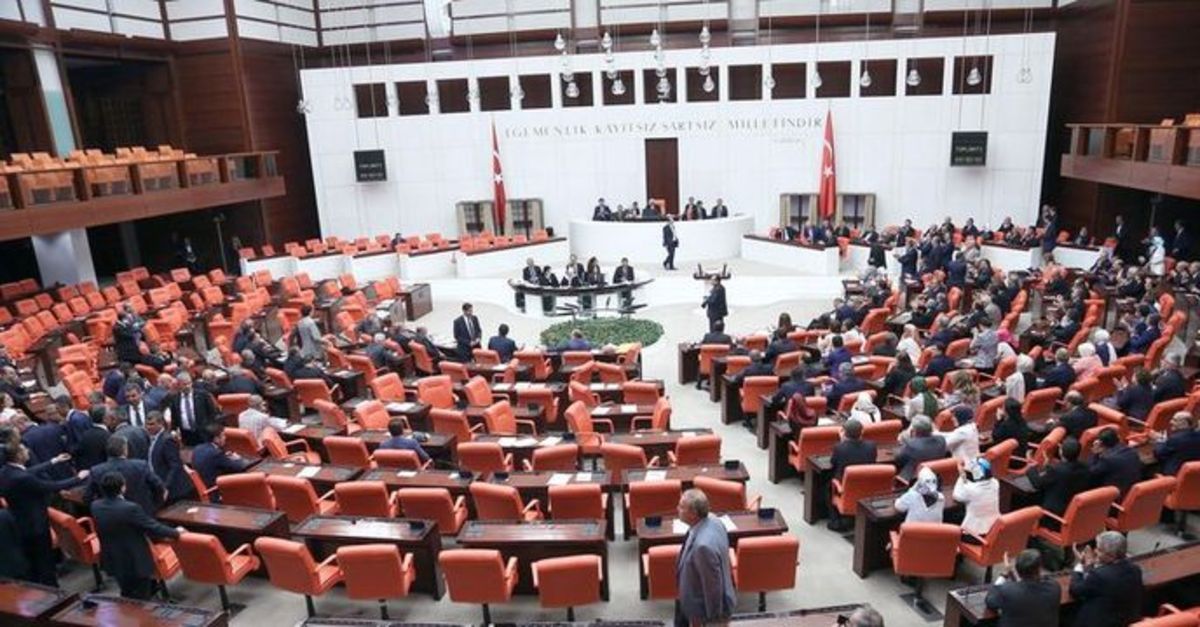 İktisada ait “torba” kanun teklifi TBMM Genel Şurası’nda