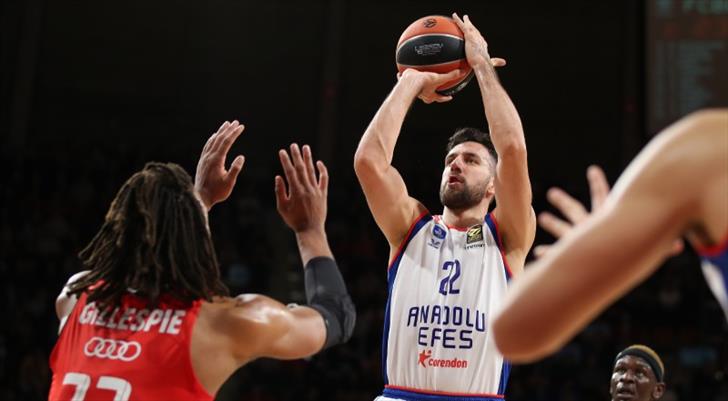 Anadolu Efes 3 sayı farkla mağlup