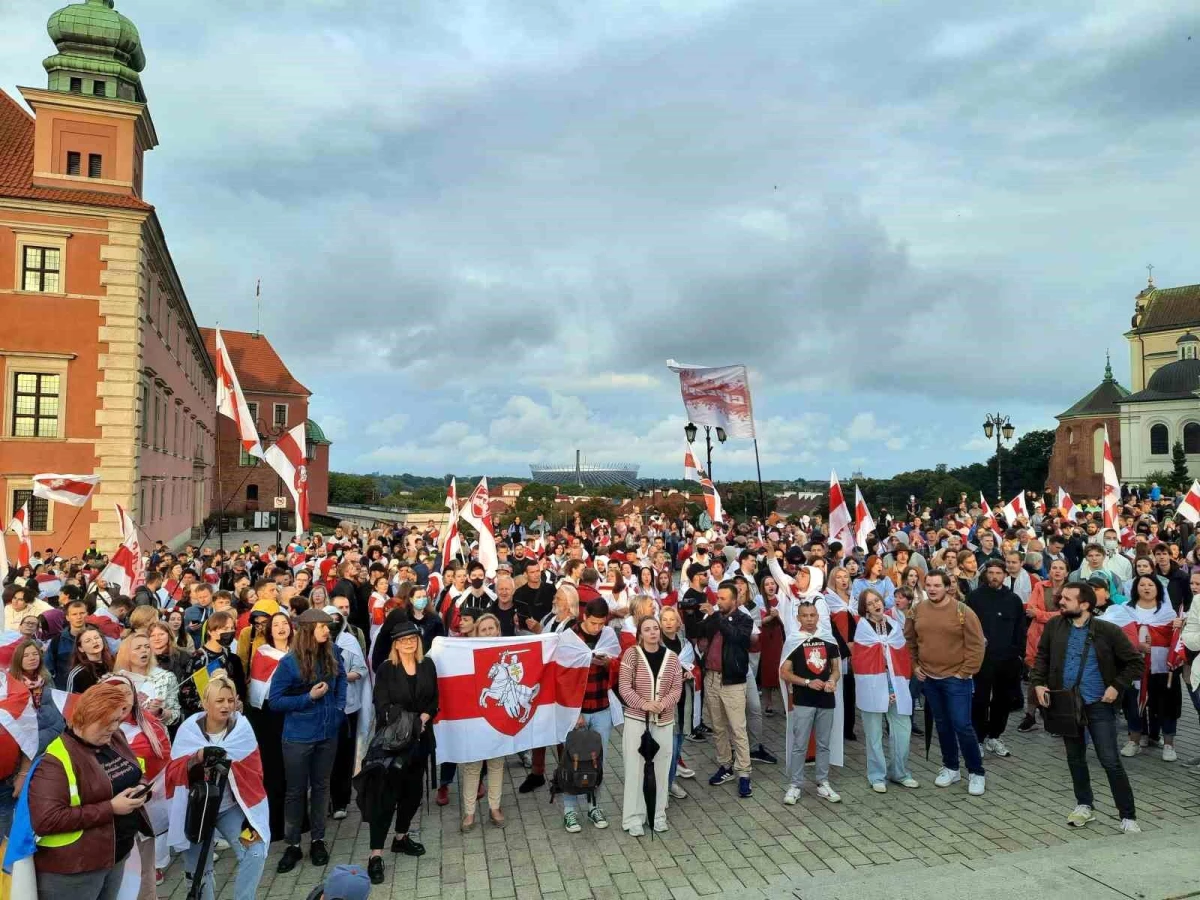 Polonya’da Belaruslular, Cumhurbaşkanlığı Seçimlerinin Üçüncü Yıl Dönümünde Protesto Gösterisi Düzenledi