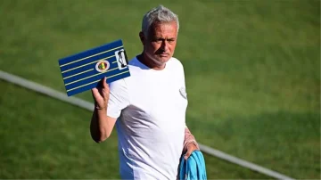 Mourinho’dan dikkat çeken değişiklik! İşte Fenerbahçe-Lugano maçının ilk 11’leri